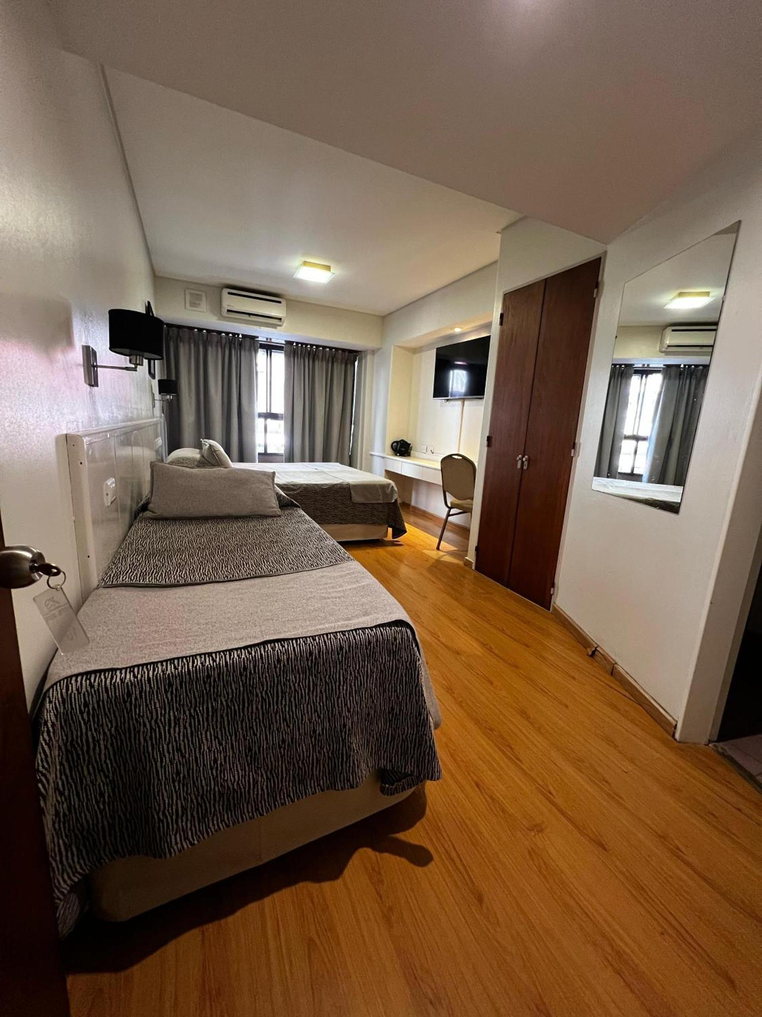 Hotel Dion Mar del Plata Zewnętrze zdjęcie