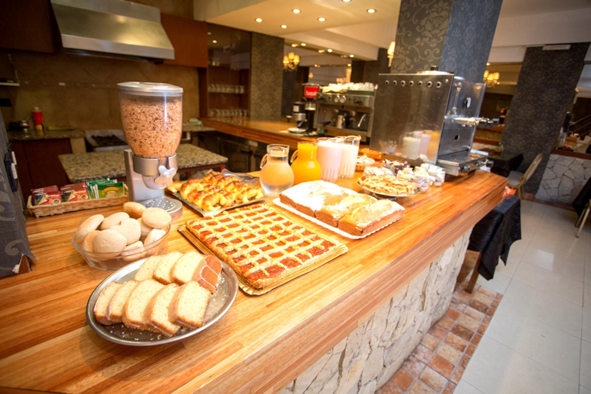 Hotel Dion Mar del Plata Zewnętrze zdjęcie