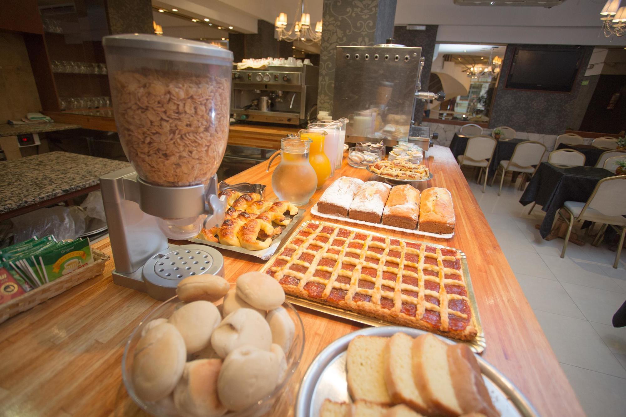 Hotel Dion Mar del Plata Zewnętrze zdjęcie